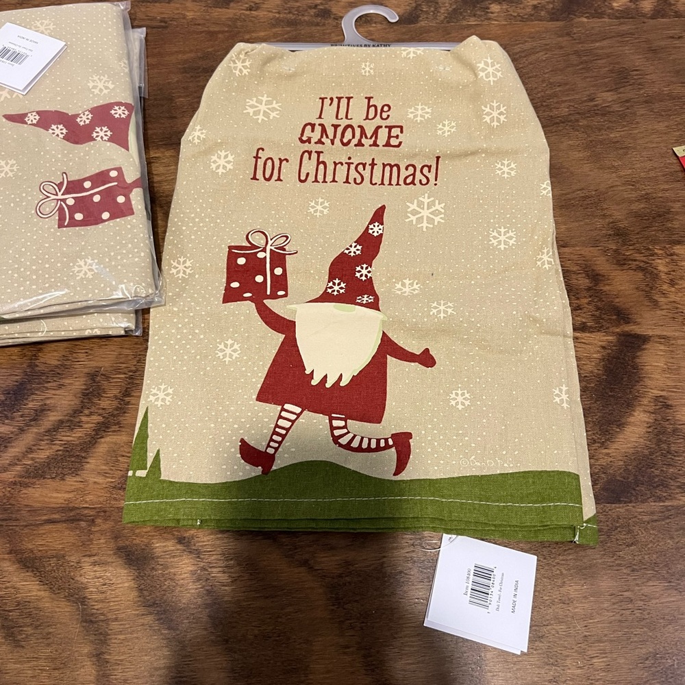 5/$20 gnome for the holidays tea towels- au